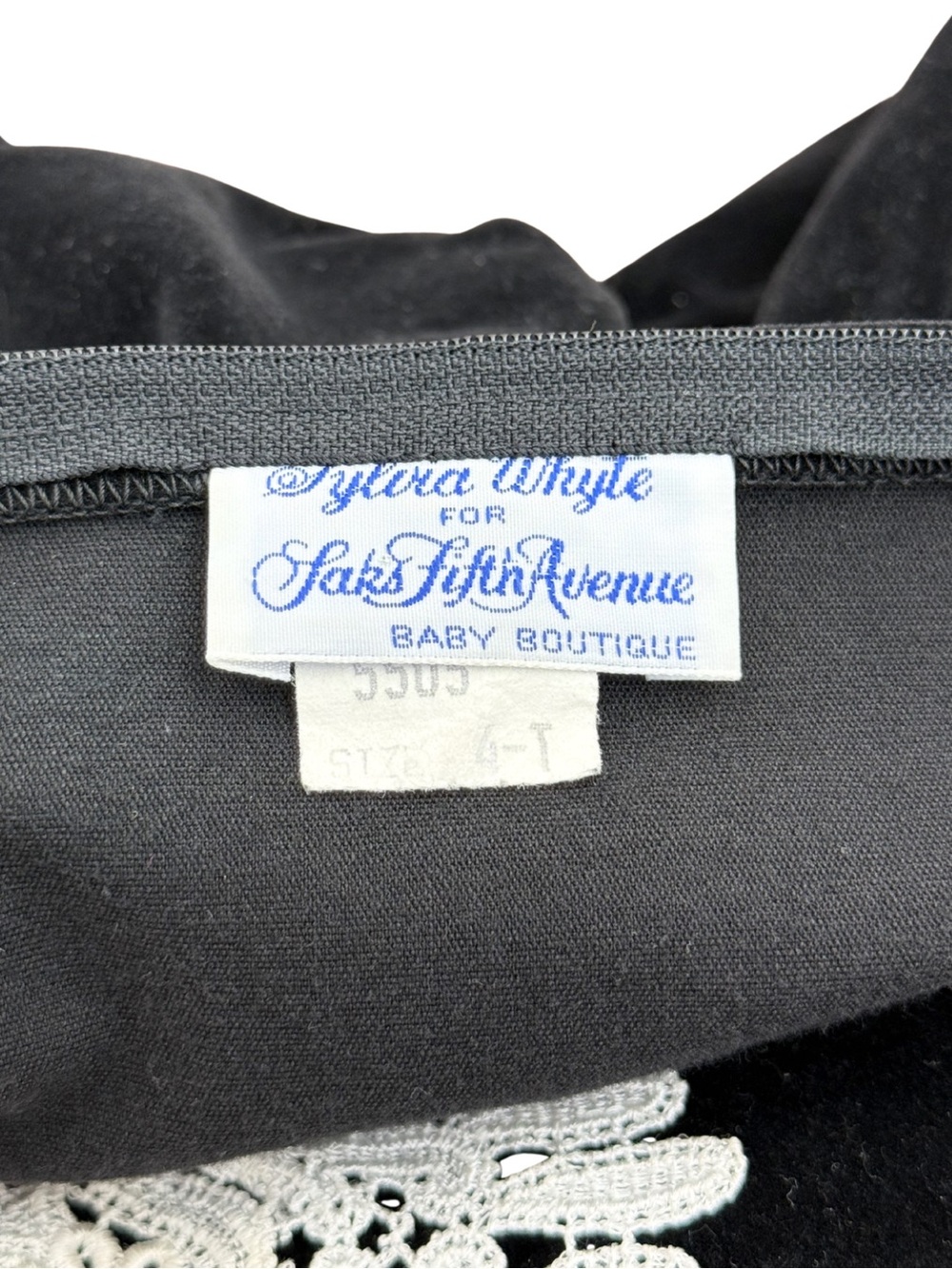 Vintage Sylvia Whyte Saks Fifth Avenue Pink Roses Black Velvet Dress Girls 4T - Picture 6 of 8